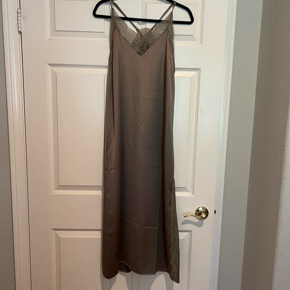House of Harlow 1960 Tan Lace Slip Dress